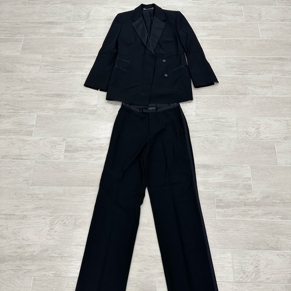 Gucci Other - Gucci 2 Piece Black Tuxedo Pants & Jacket Suit Set Men’s Size 44 Made In Italy